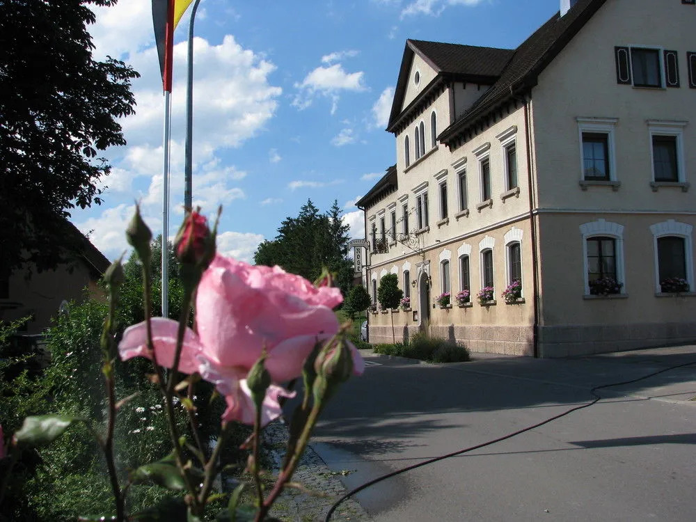 Landgasthof & Hotel zur Rose Berg