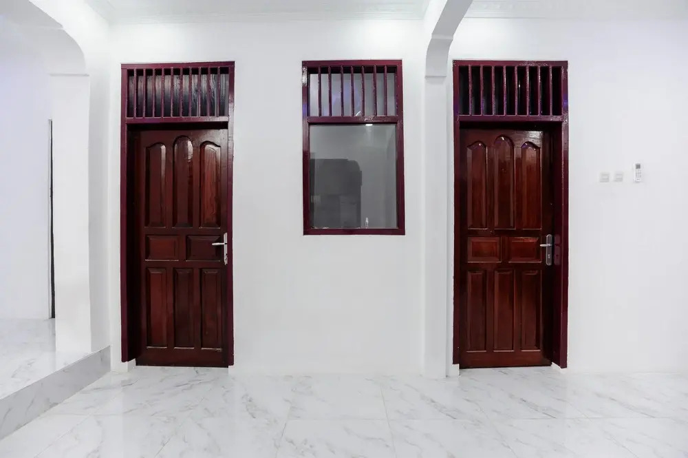 RedDoorz Syariah @ Sakura Hotel Jatiwaringin