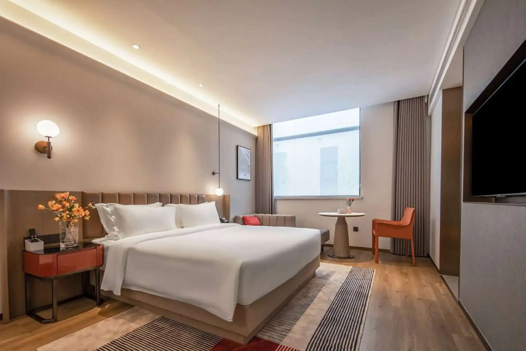 Ramadaencore By Wyndham Shanghai Pud ong Airport -Provide free 24hour shuttle bus service for airport pick-up and drop-off at Pud ong Airport