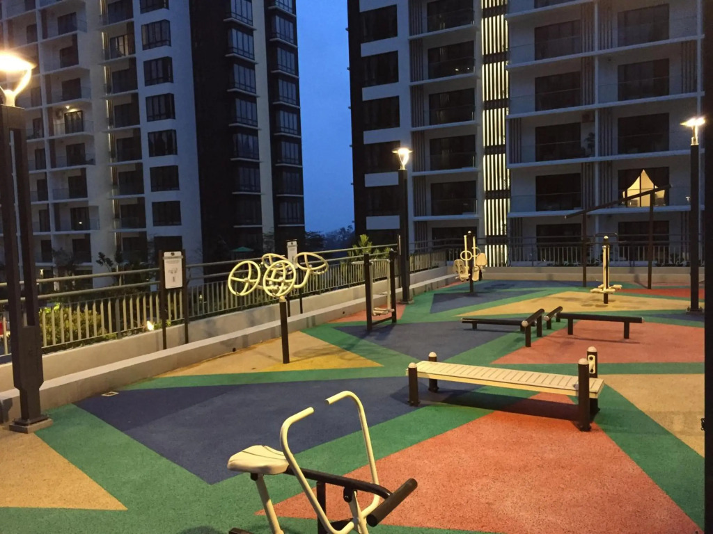 12pax Golden Shine Homestay @Midhills Genting