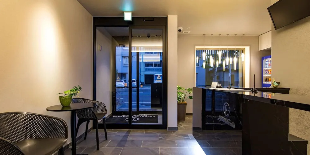 Granrina Kanazawa Hoboekimae Hotel
