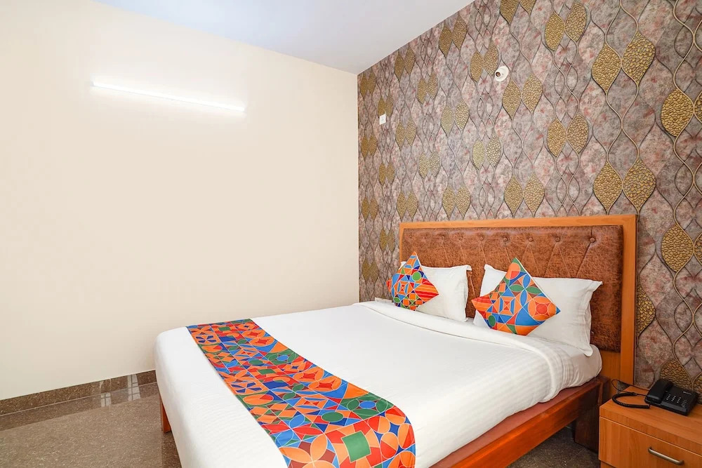 Super Townhouse Oak Electronic City Formerly Hotel Trubell
