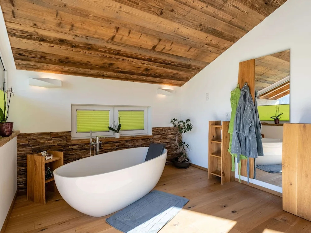 Chalet in Neukirchen by Wildkogel Ski Slopes