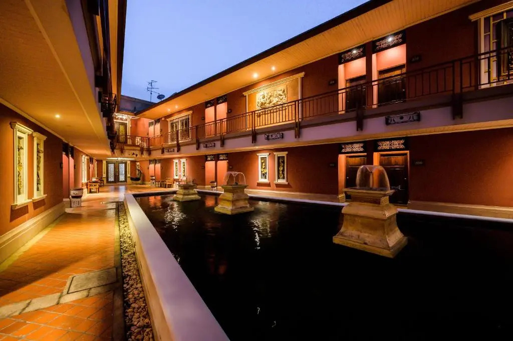 RedDoorz Plus Ruen Rattana Resort
