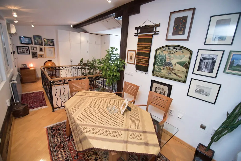 Halvat Guesthouse