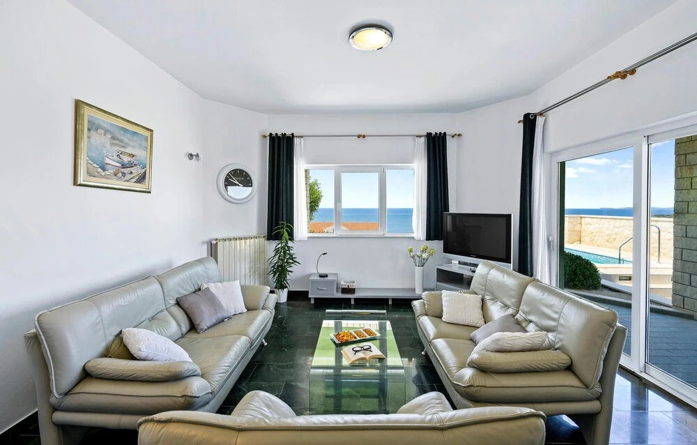 Awesome Home In Primosten