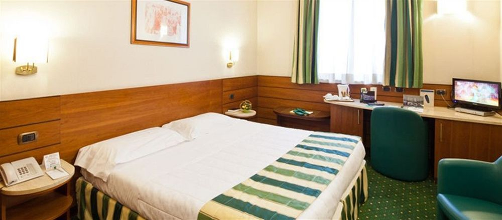 Hotel Mirage