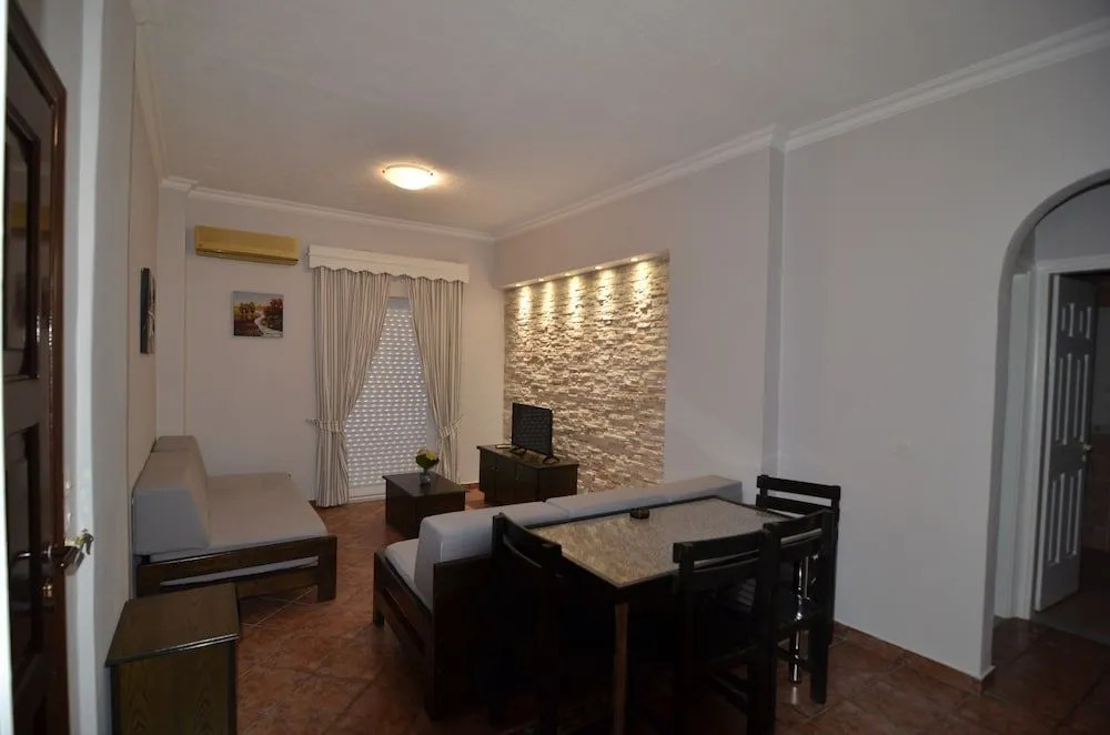 Penelope Apartments