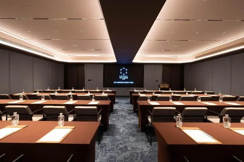 Orange Crystal Hotel Nanjing Jiangning Sasseur Southeast University