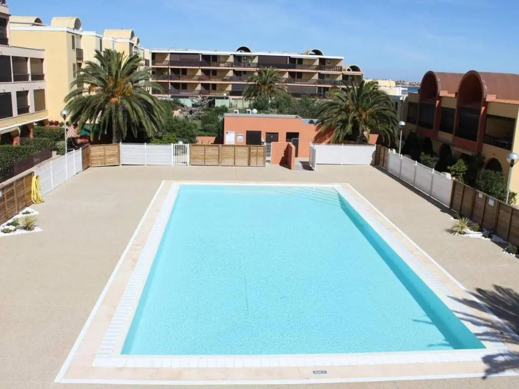 Appartement Gruissan, 1 Pièce, 4 Personnes - Fr-1-229-770