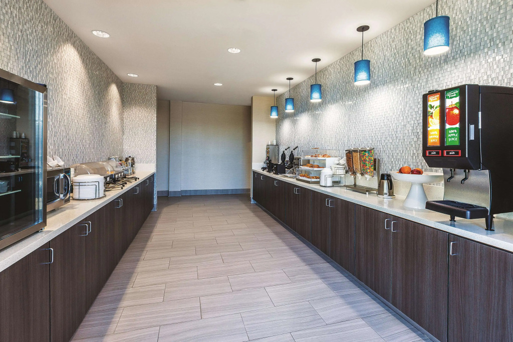 La Quinta by Wyndham Terre Haute