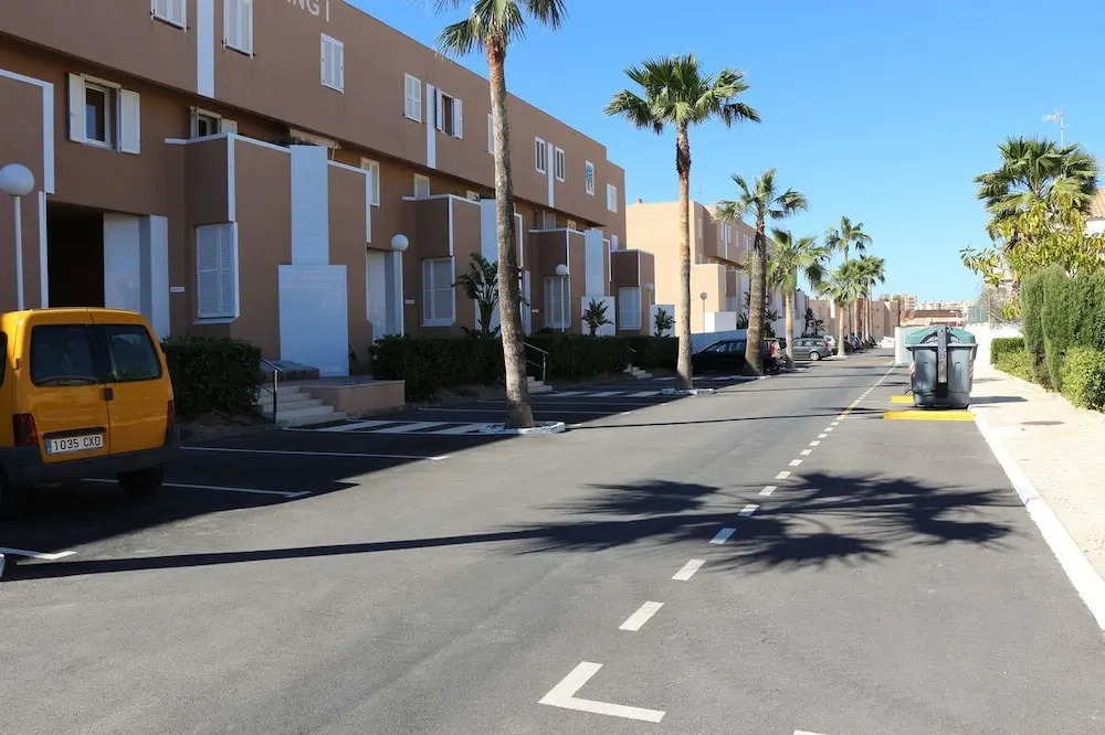 Inmovecos 1ºlinea playa Soling 5