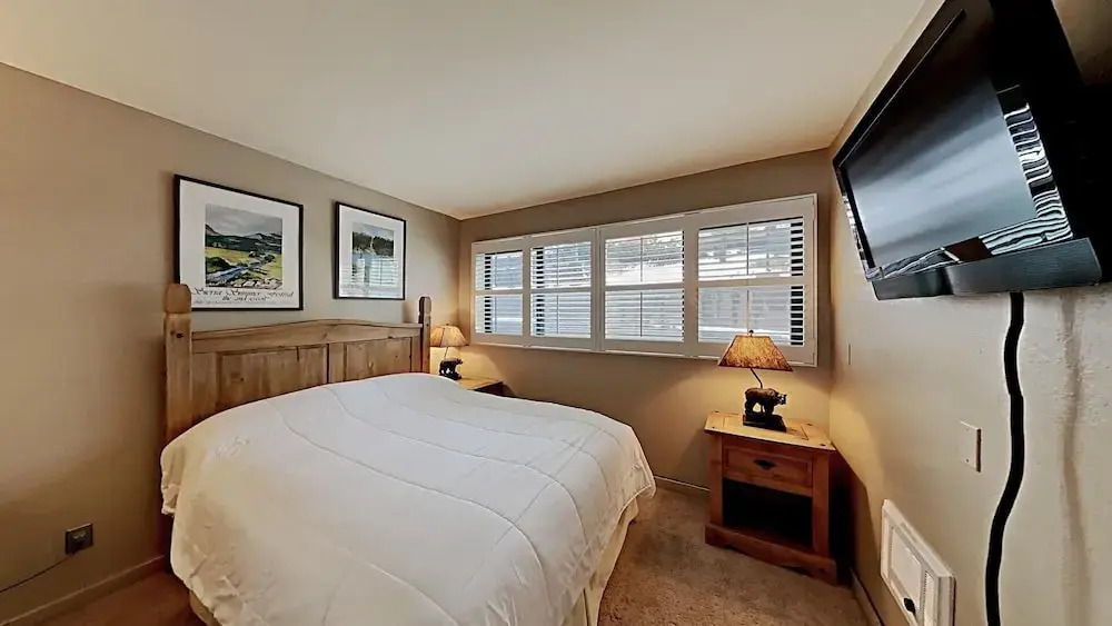 512 2 Bedroom Home