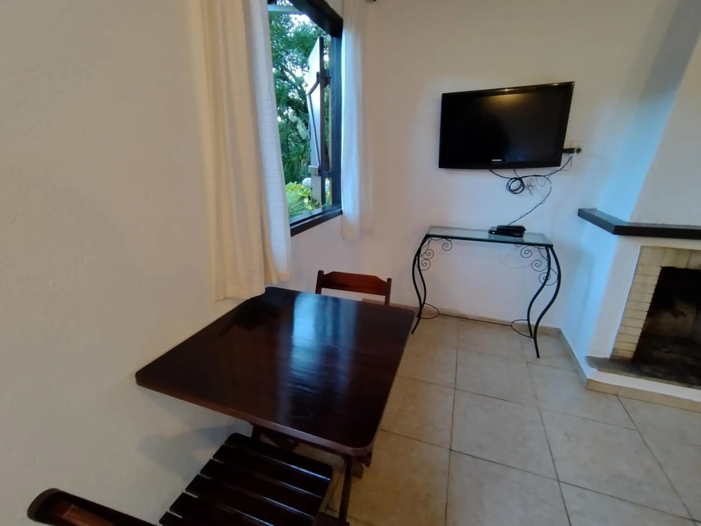 Pousada Villa de charme hospedagem com hidromassagem e lareira