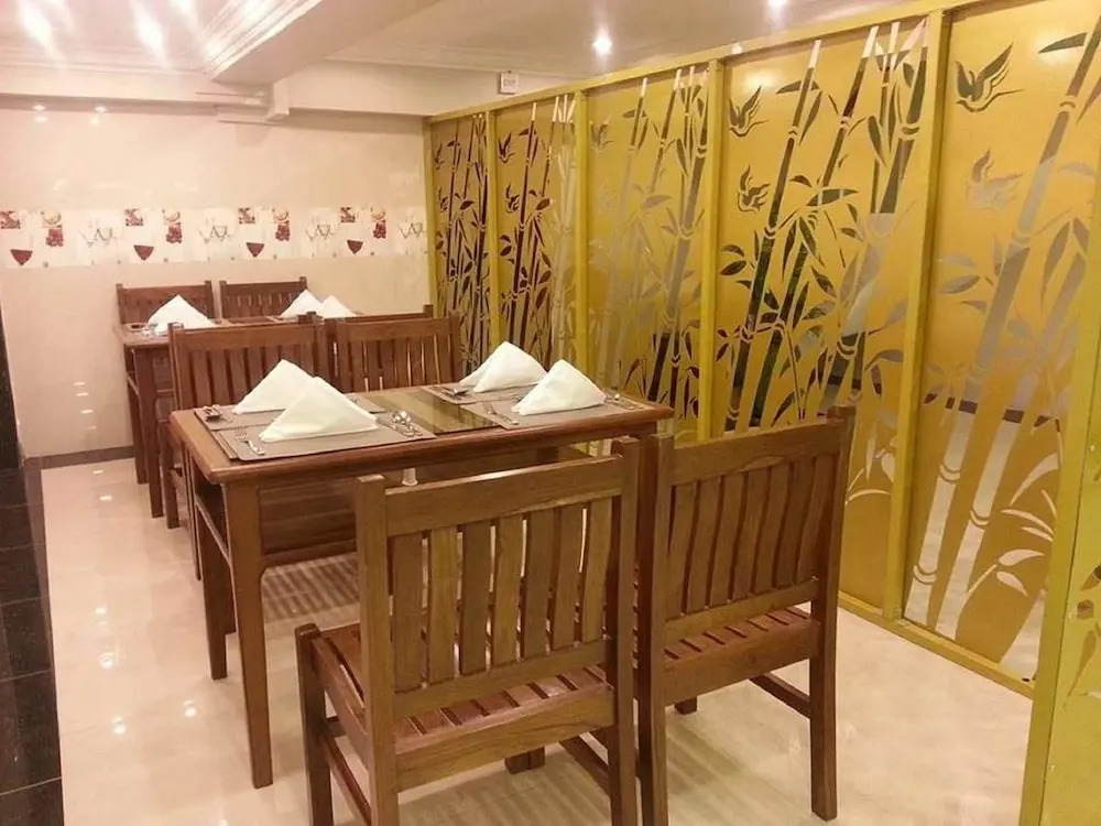 Royal Malikha Hotel