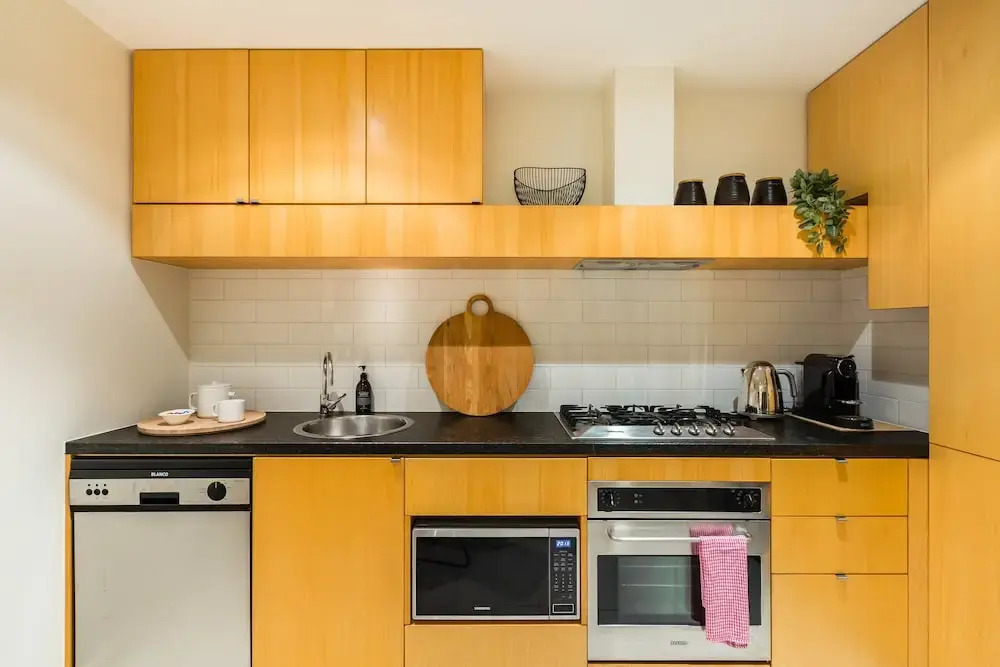 Auguste 2 Bdr Melbourne Apartment