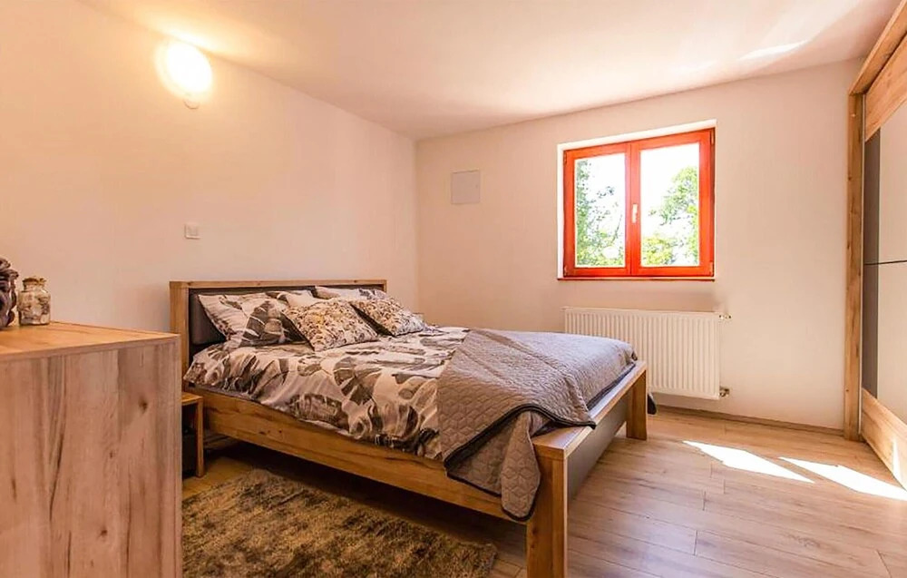 Awesome Home in Medulin With Outdoor Swimming Pool, Wifi and 3 Bedrooms