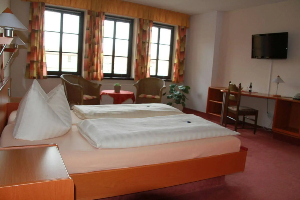 Hotel Zur Goldenen Sonne