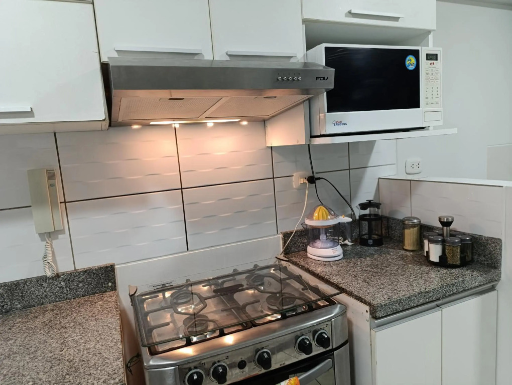 MIRAFLORES APART-10Beds-11Persons-Pool-Grill-1Garage
