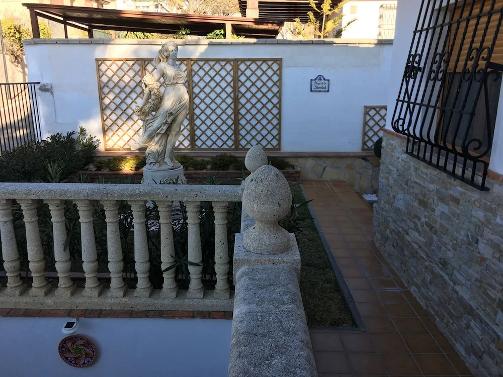 Villa Madnis - Adults Only