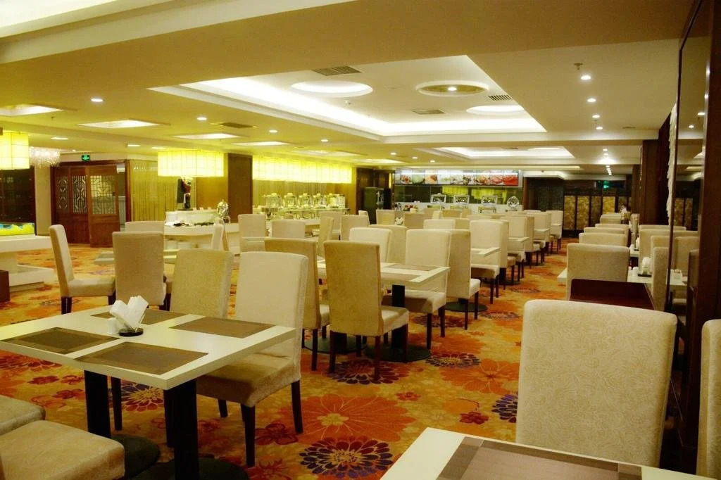 Junyi Runhua Hotel