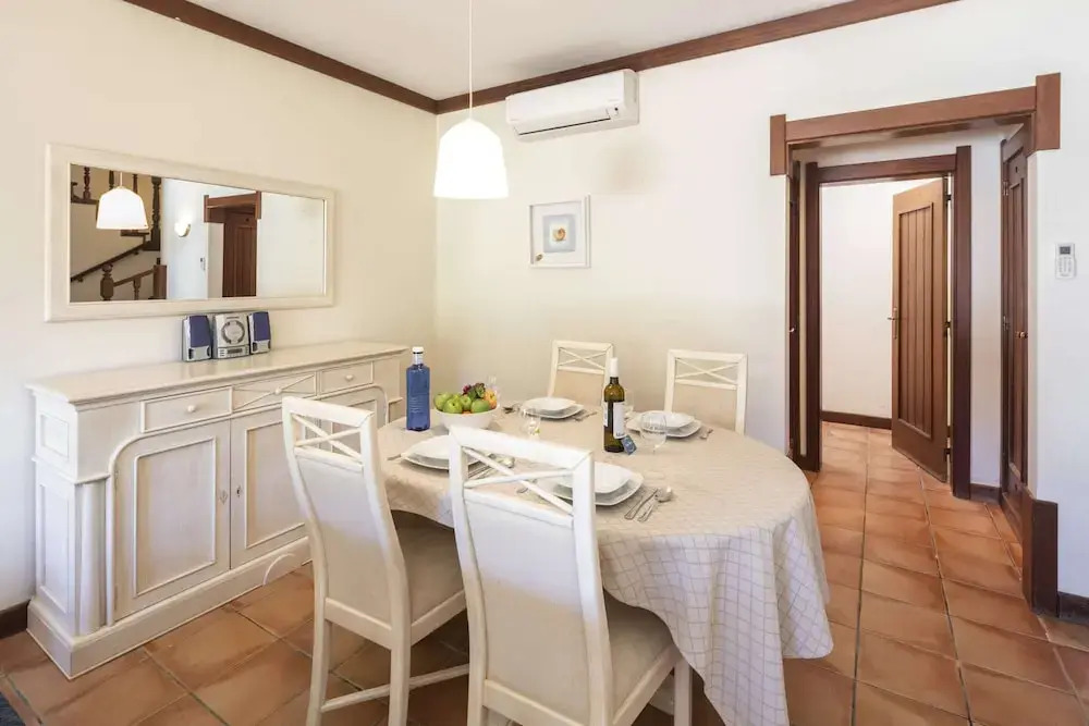 Family-Friendly Villa in Benagil