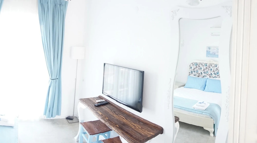 Tarçın Alaçatı Otel