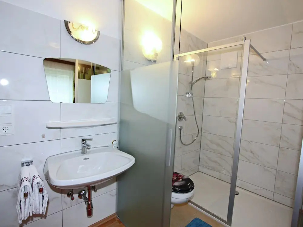 Cozy Apartment in Aschau im Zillertal near Ski Lift