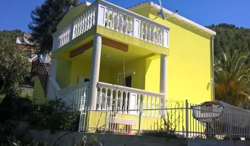 Apartments Mediterranea
