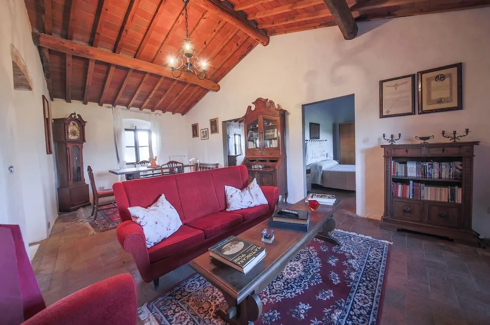 Luiano Winery Houses in Chianti