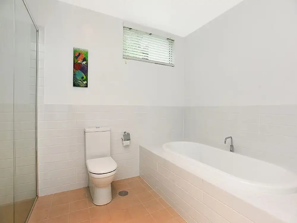 Breeze Beachfront Apartment no 1 - First Floor