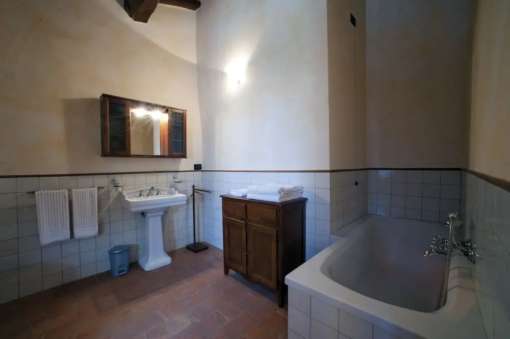 Borgo Fastelli - House in historical Borgo in Tuscany - Sambuco