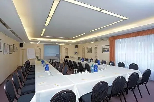 Hotel Zur Windmühle - Parkplatz inklusive
