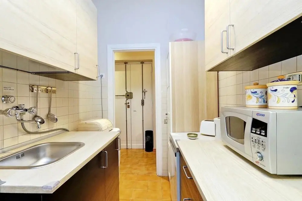 Aldos Place