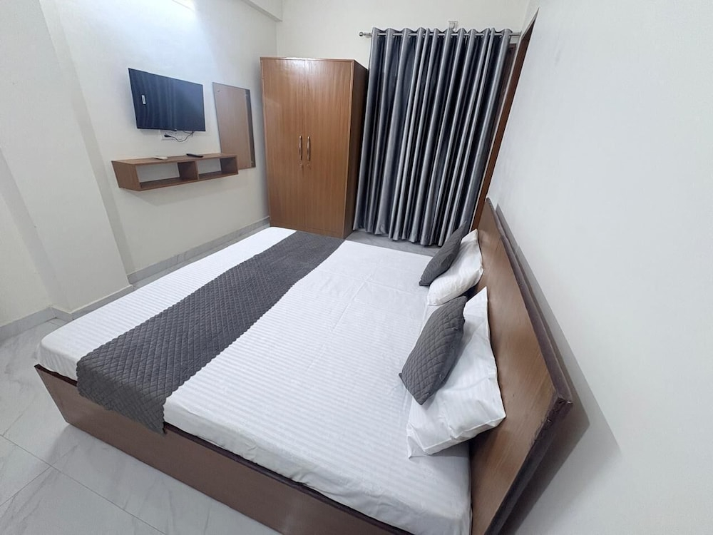 Hotel 69