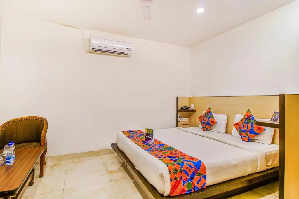 FabHotel White Klove - Nr New Delhi Railway Station
