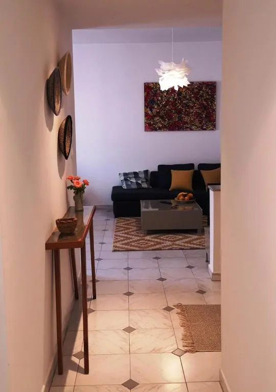 LAU 08 Appart Agdal 80m2