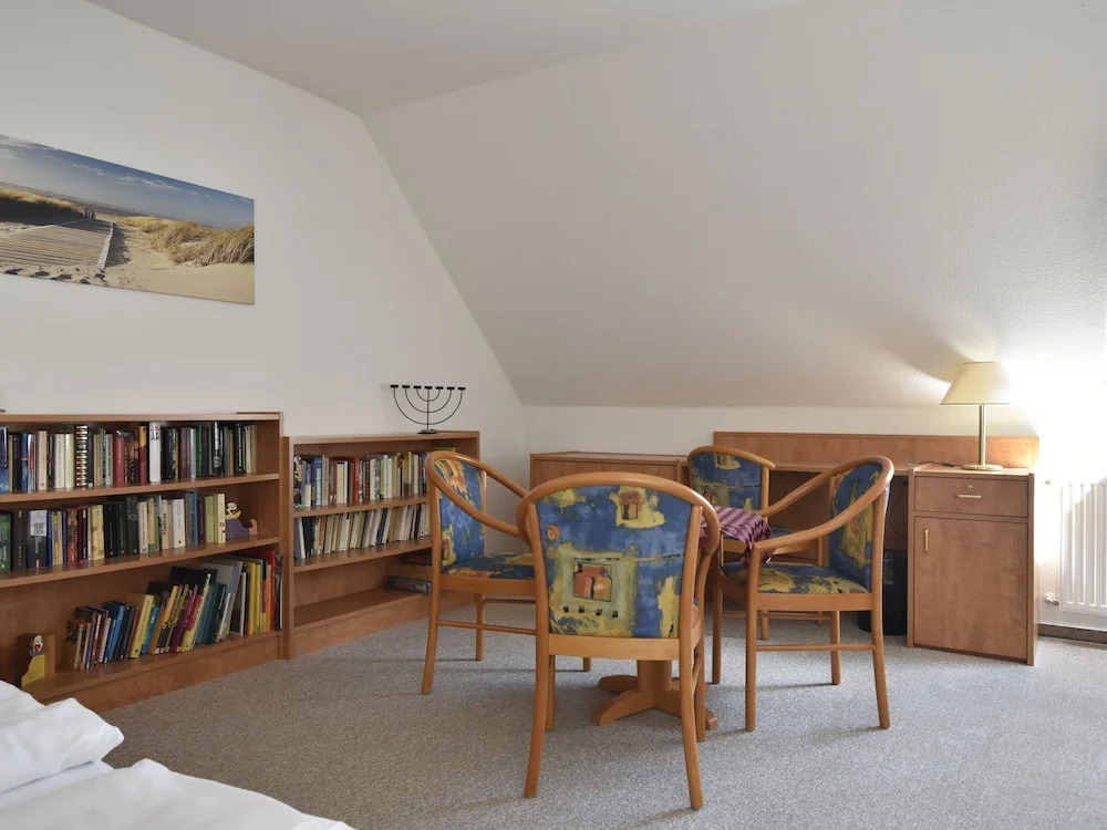Spacious Apartment in Dierhagen Strand with Balcony