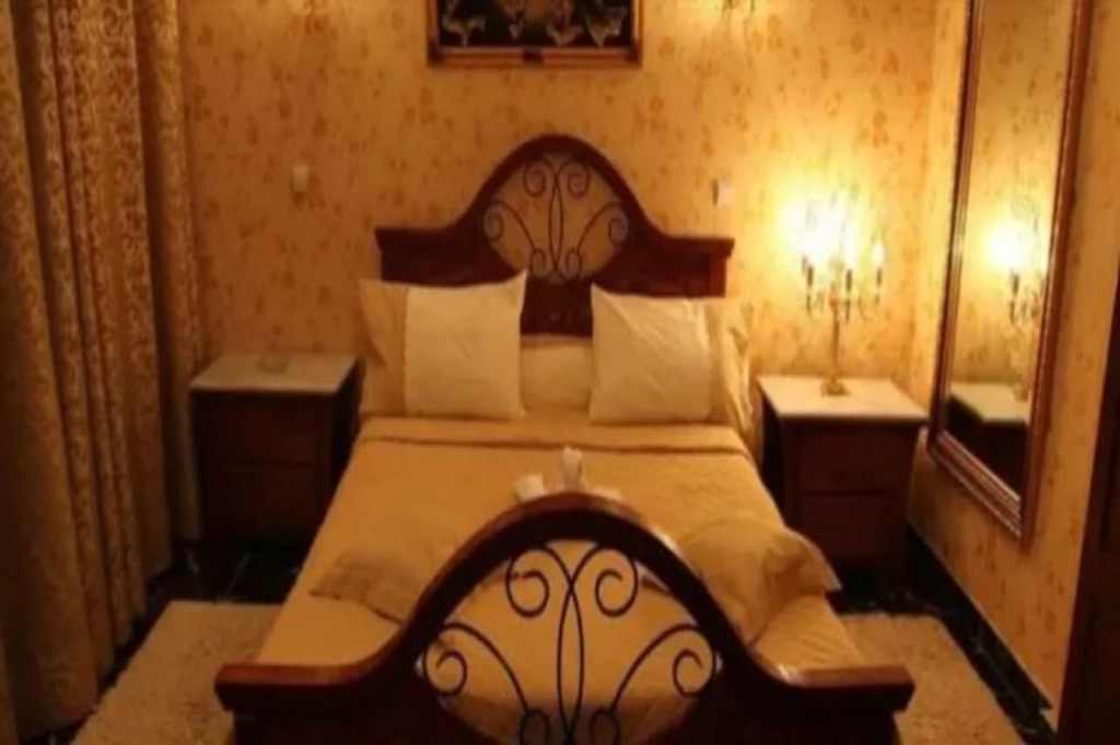 Hotel Emir