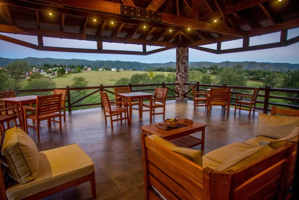 Ayres del Champaqui Hotel Boutique Experiencial & Spa