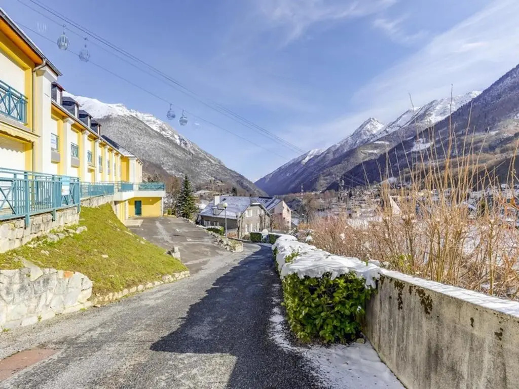 Appartement Cauterets, 2 pièces, 4 personnes - FR-1-401-135