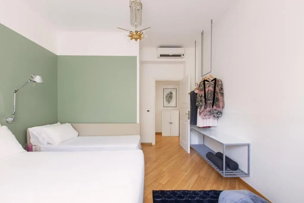 3-Bedroom Gianicolo Holiday Apartment