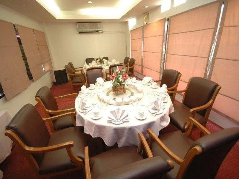 Dad D Resort by Lopburi Inn Resort