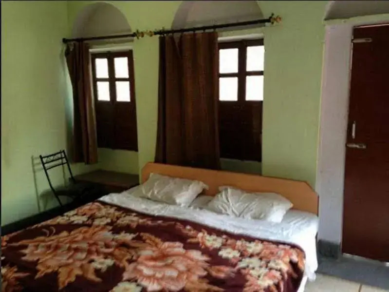 Shivakashi Guest House