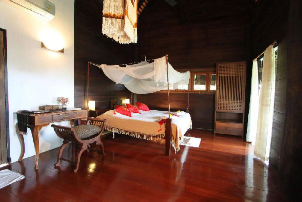 Ban Sabai Village Resort & Spa