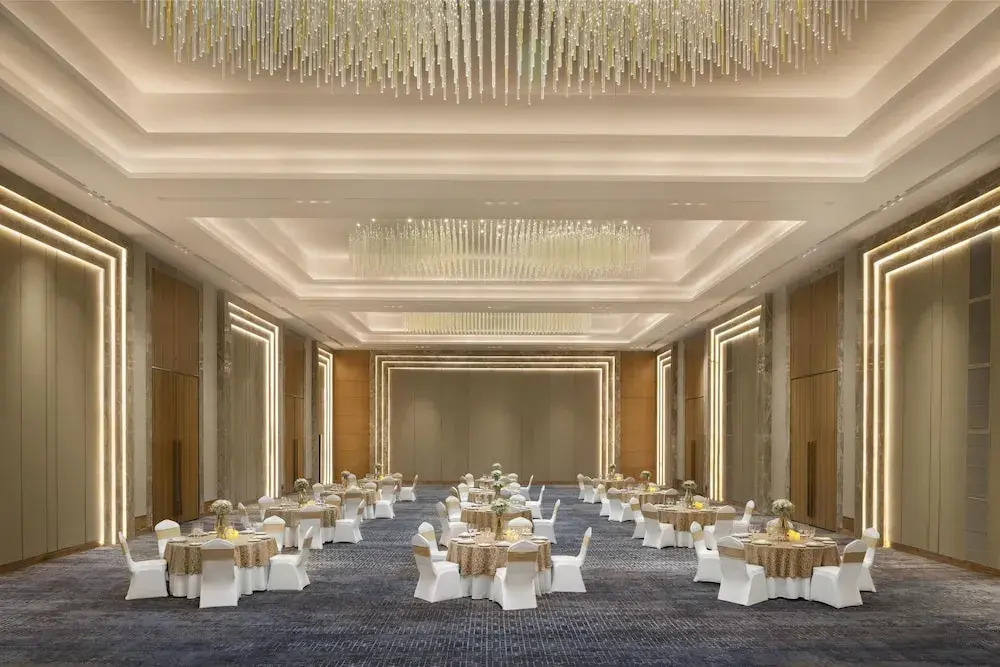 Radisson Hotel Delhi MG Road