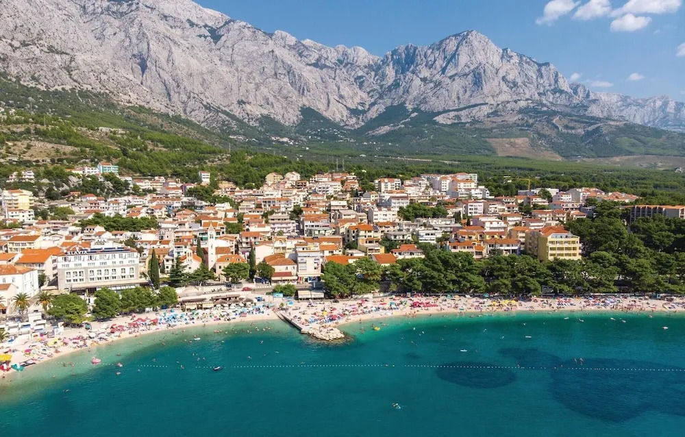 2 Bedroom Gorgeous Home In Baska Voda