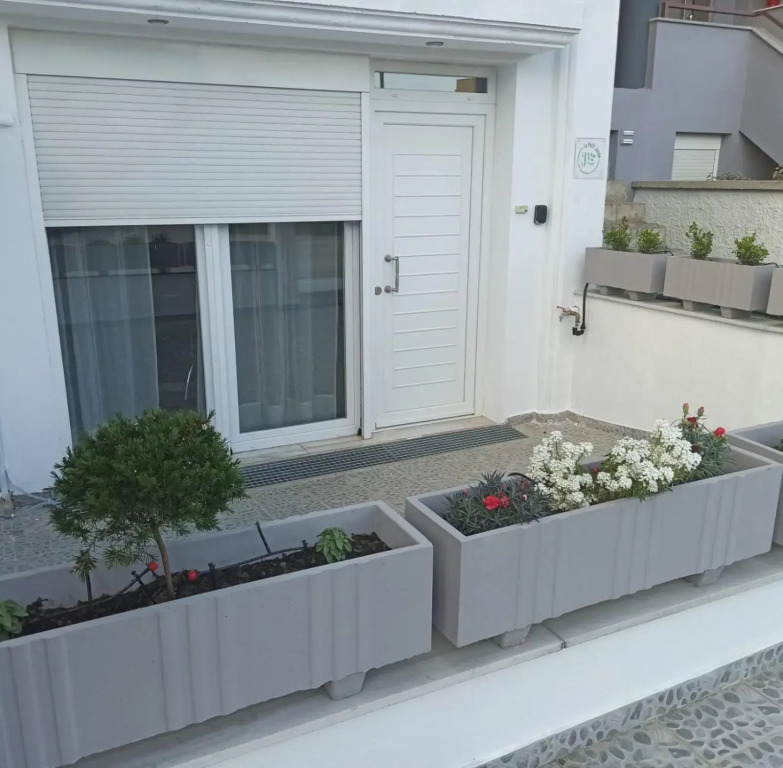 Le Petit Jardin