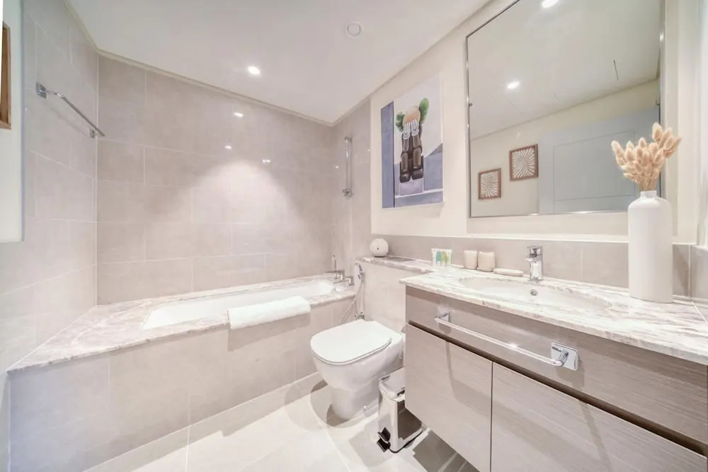 City Living at Its Best Near Burj Khalifa