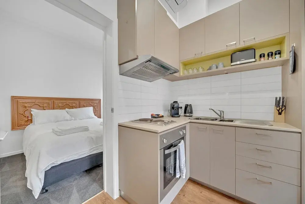 113 Hoddle